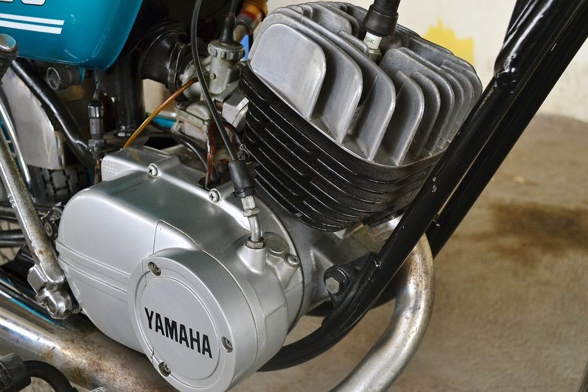  Gambar  Motor  Yamaha Ls rosaemente com