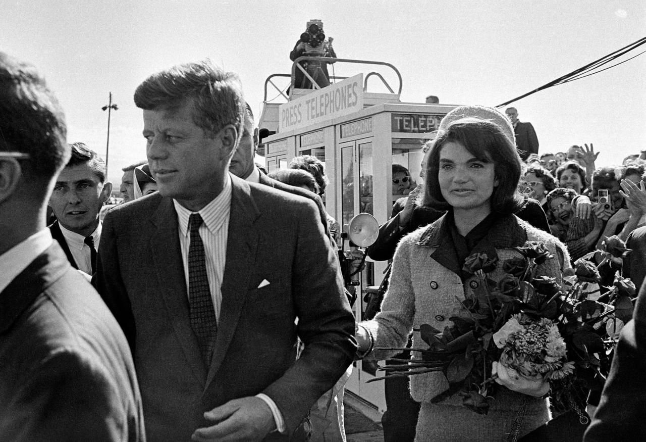 Terungkap Ini Yang Dikatakan JF Kennedy Kepada Istrinya Sesat