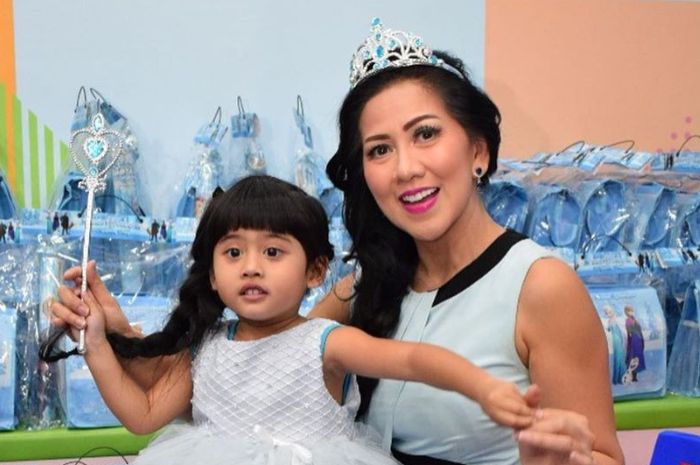 Sejak Dulu Idamkan Anak Perempuan Venna Melinda Sampai Rela Jual