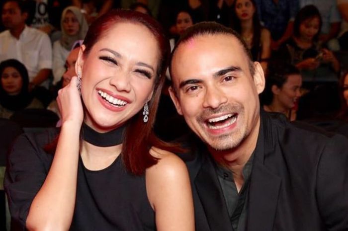Rayakan 11 Tahun Pernikahan Bunga Citra Lestari Dan Ashraf