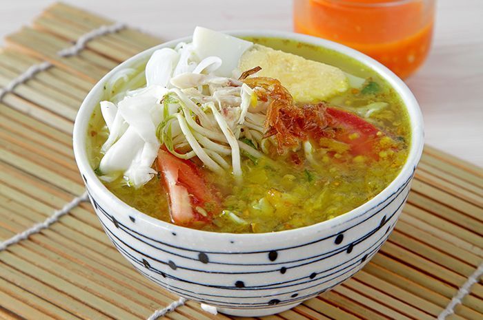 Resep Soto Ayam Bening Tampil Lebih Mengguirkan Dengan Resep