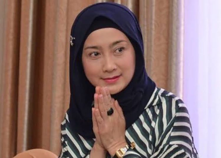 Belasan Tahun Menjanda Namun Tak Sudi Terima Lamaran Irwan Mussry, Desy