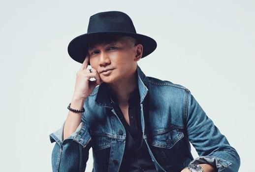 Chord Dan Lirik Lagu Bidadari Tak Bersayap Milik Anji Sampai Habis Umurku Sampai Habis Usia Sonora Id C fm am d f c/e dm g c.c.kamu yang aku butuhkan untuk jadi teman hidupku c fm bidadari tak bersayap am d datang padaku f c/e (am) dikirim tuhan. chord dan lirik lagu bidadari tak