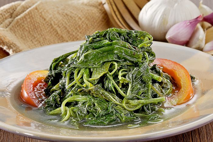 4 Dampak Buruk Mengonsumsi Kangkung Secara Berlebihan