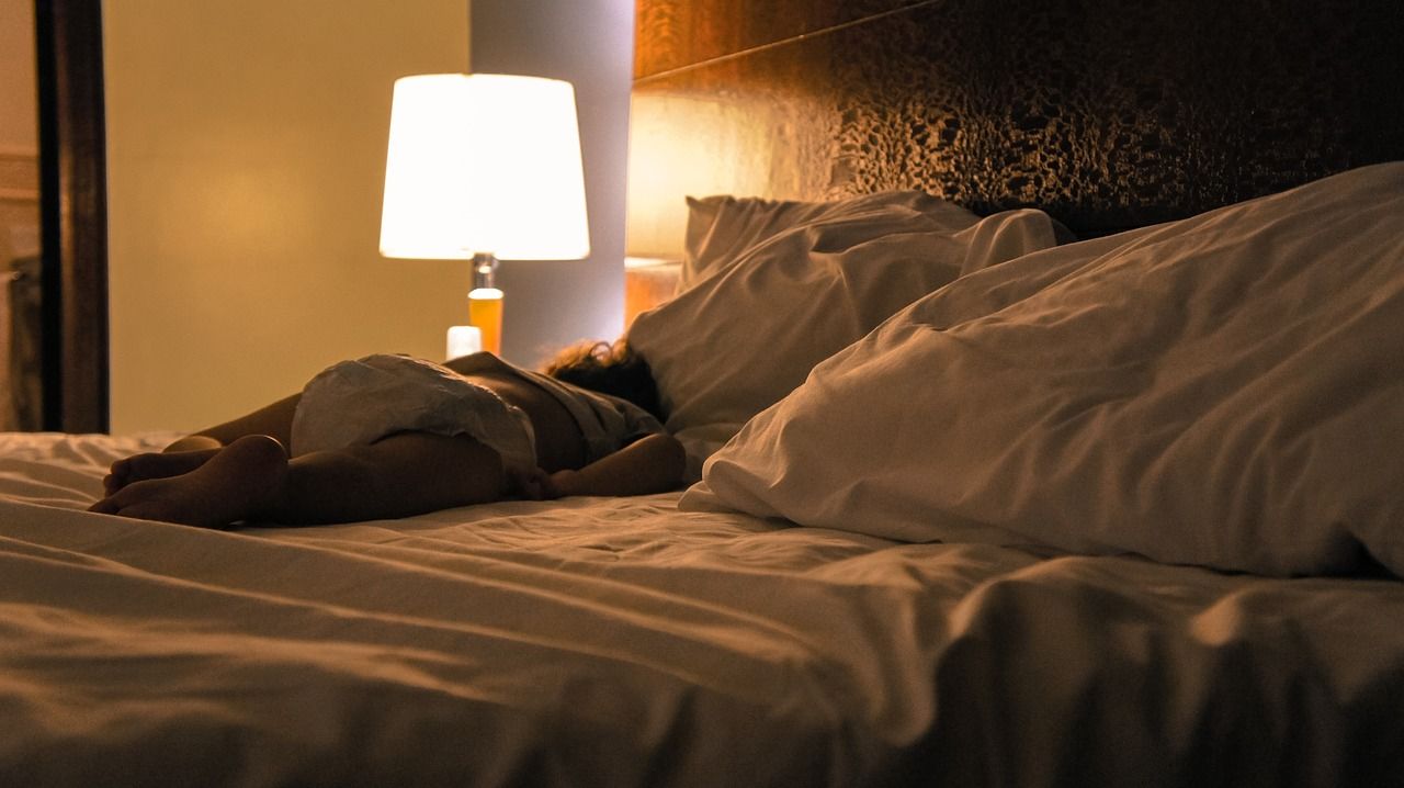Bahaya Jangan Sampai Tidur Dengan Lampu Menyala Akibatnya Bikin Ngeri Semua Halaman Kids