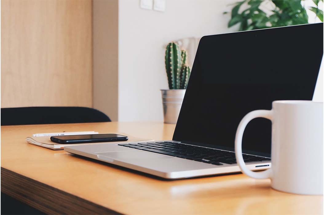 Agar Tidak Cepat Rusak Ikuti 5 Cara Merawat Laptop Dengan Benar Ini Salah Satunya Jangan Letakkan Di Permukaan Lembut Semua Halaman Bobo<script async src=