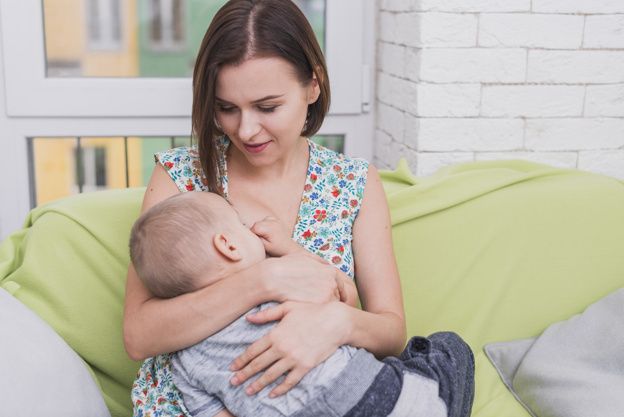 Berantas Stunting; Menyusui Cegah Bayi Kurang Gizi Juga Punya Manfaat