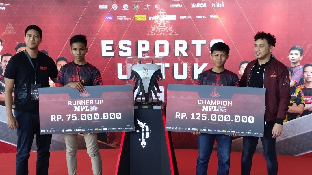 Hadiah Juara Mpl Piala Presiden Ternyata Untuk Berangkatkan Orang Tua Umroh Semua Halaman Nextren Grid Id