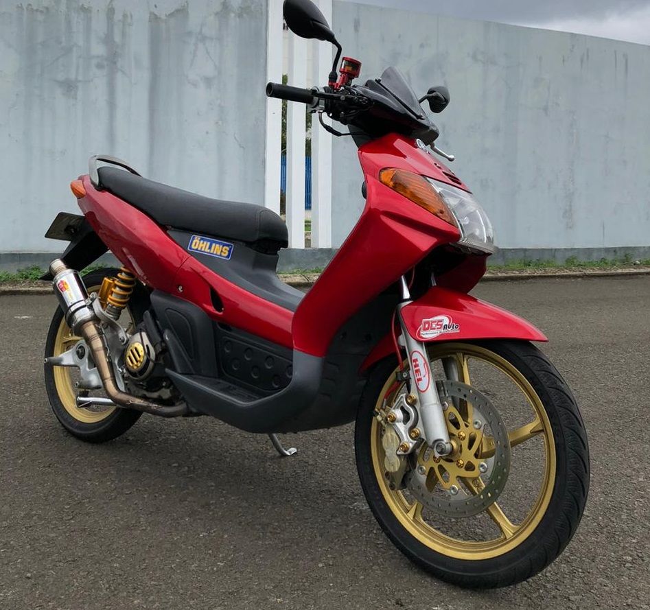 Yamaha Nouvo Sporty Modifikasi Hedon