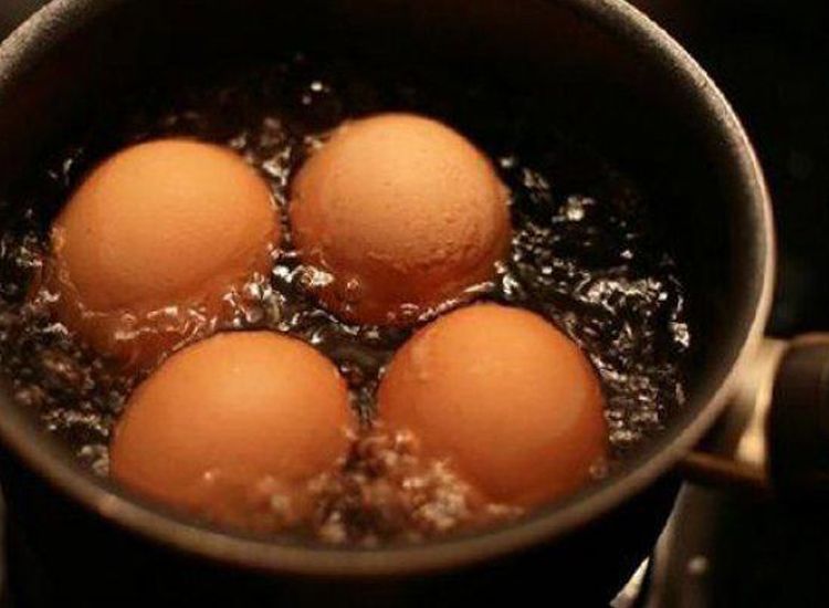 Tak Banyak Yang Tahu Ternyata Inilah Cara Rebus Telur Biar Matang Sempurna Wajib Dicoba Semua Halaman Sajian Sedap Tak Banyak Yang Tahu Ternyata Inilah Cara Rebus Telur Biar Matang Sempurna Wajib Dicoba Semua Halaman Sajian Sedap