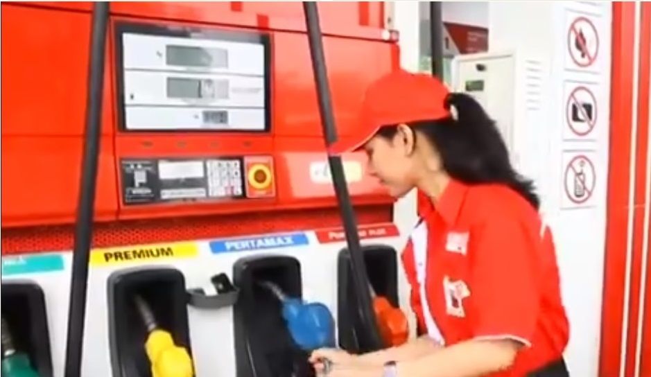 Jangan Pakai Bensin Mahal Jadi Percuma Ini Komentar Ahli Bahan Bakar Dan Pertamina Semua Halaman Motorplus