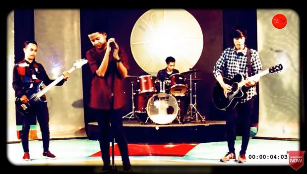 Lirik Dan Chord Gitar Lagu Ayah Kukirimkan Doa By Laonesis Band Sonora Id