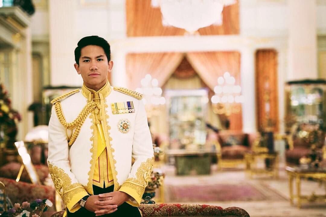 10 Potret Abdul Mateen Pangeran Brunei Darussalam yang Viral di Medsos ...