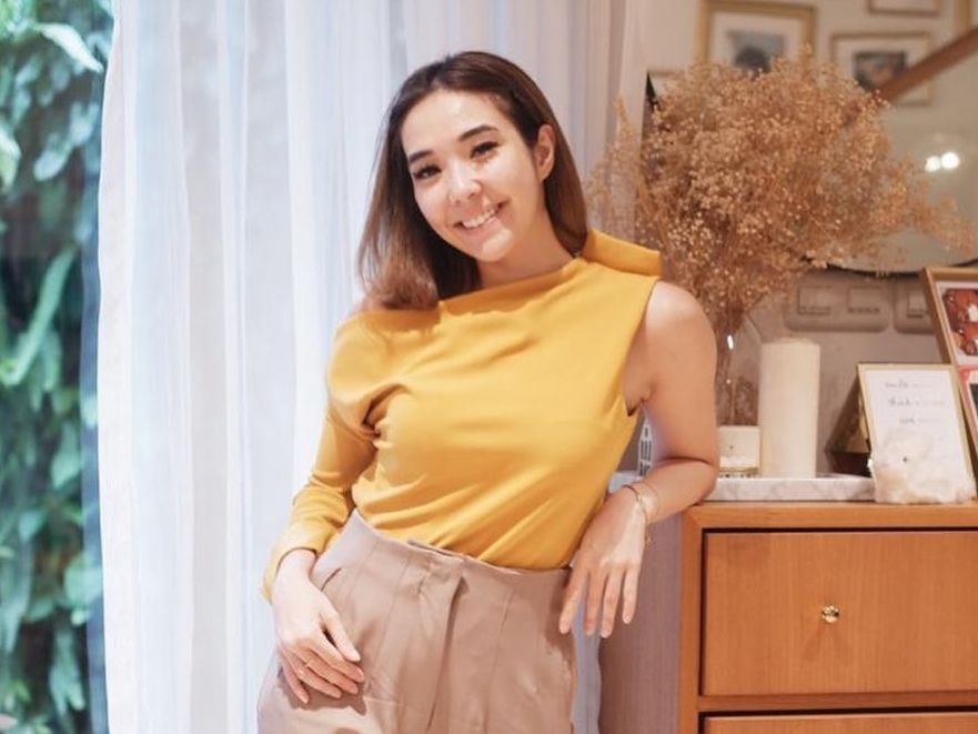 Gisel anastasia. Gisel Nobu. Foto Syur Hotman Paris