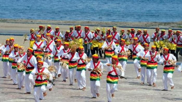 Mengenal 5 Tari Daerah Indonesia Bentuk Melestarikan Warisan Budaya Indonesia Semua Halaman Bobo Mengenal 5 Tari Daerah Indonesia Bentuk Melestarikan Warisan Budaya Indonesia Semua Halaman Bobo