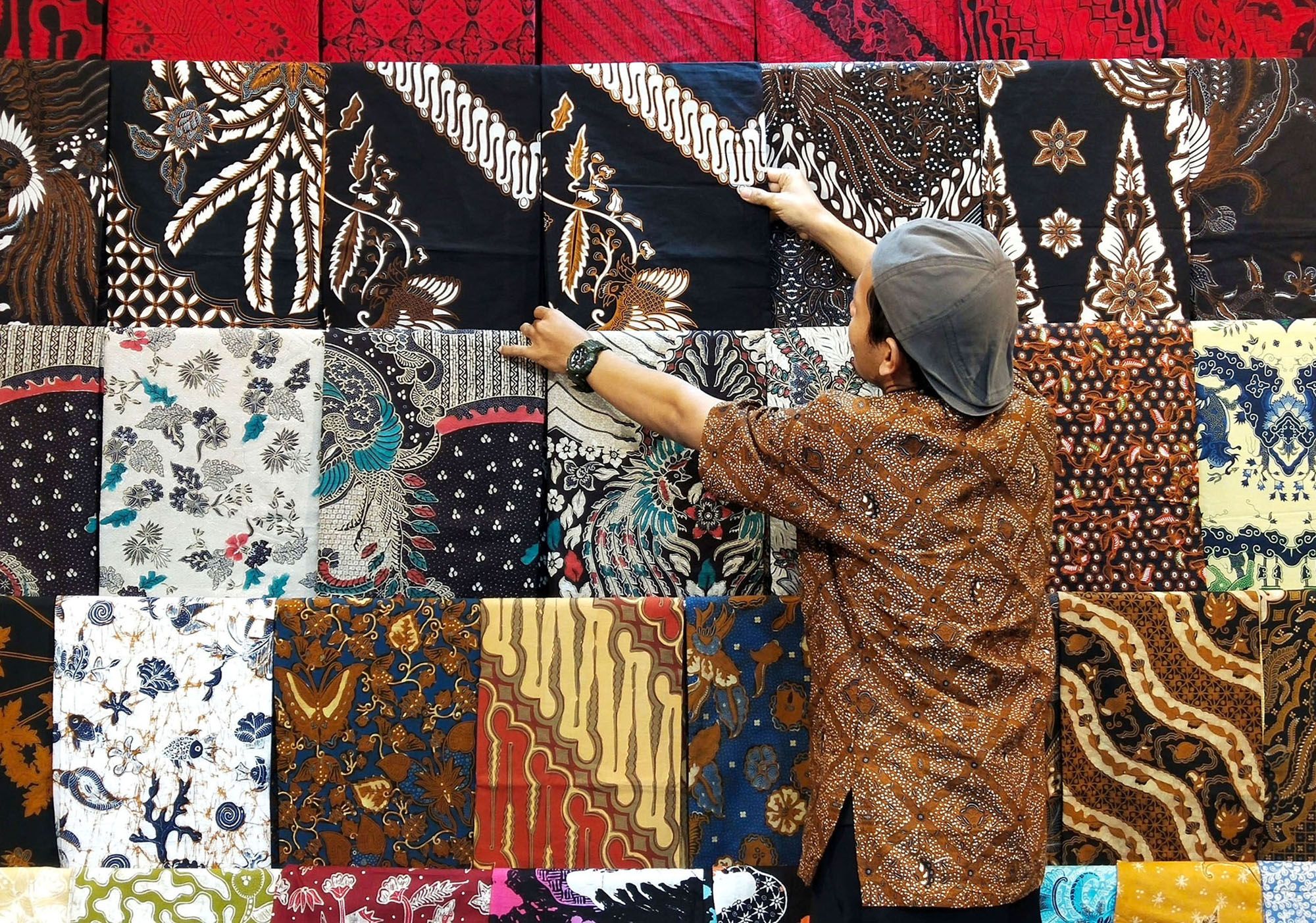 Filosofi Batik Luar Jawa Apa Bedanya Dengan Batik Yang Berasal Dari Jawa Simak Jawaban Materi Belajar Di Rumah Tvri Pada 4 Mei 2020 Semua Halaman Nakita