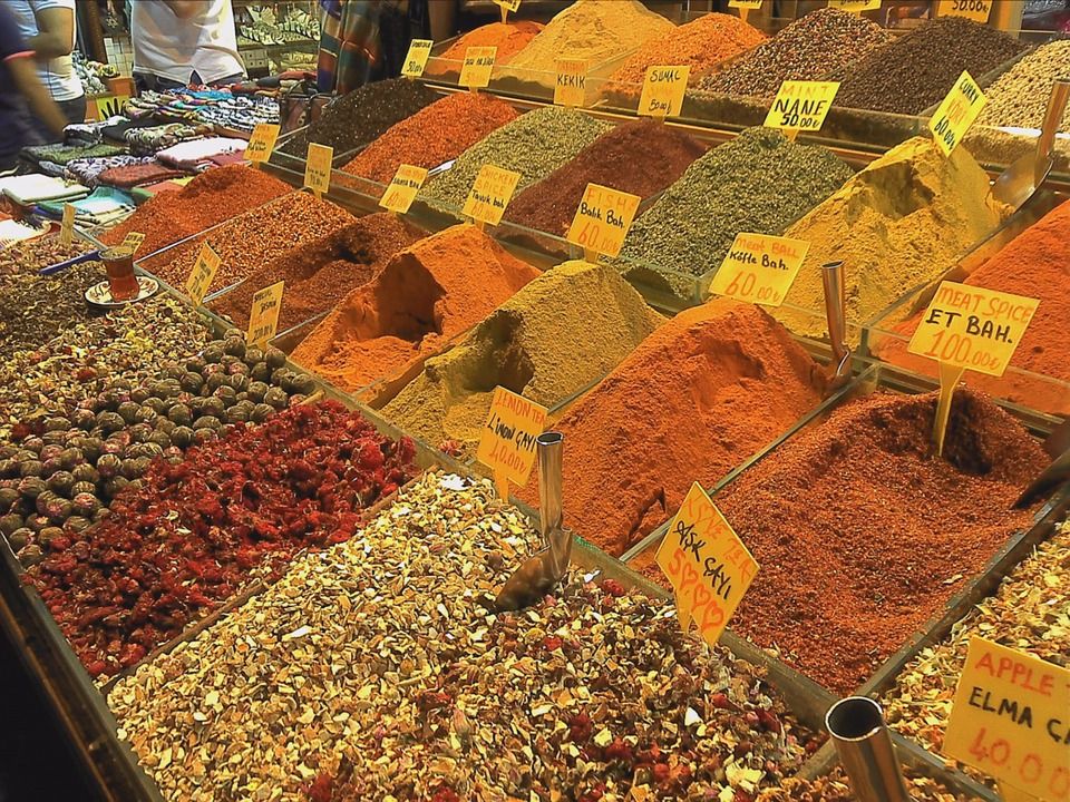 Enggak Ada Matinya! Peluang Usaha Setelah Lebaran dengan Menekuni Bisnis Bumbu Dapur Kecil-kecilan Ternyata Bisa Untung Setiap Hari di Pasaran - Semua Halaman - Nakita