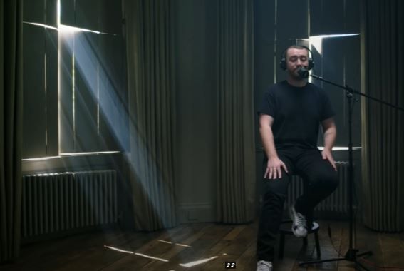 Lirik Lagu Fix You Yang Dinyanyikan Ulang Oleh Sam Smith Lights Will Guide You Home Sonora Id C when you try your best but you em am g don't succeed c when you get what you want but em am g not what you need c when you feel so tired but em am. lirik lagu fix you yang dinyanyikan