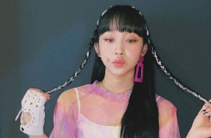 Pakai Baju Lurik Di Video Dispatch Dita Secret Number Sukses Ditonton Hampir 1 Juta Kali Dalam 24 Jam Grid Id