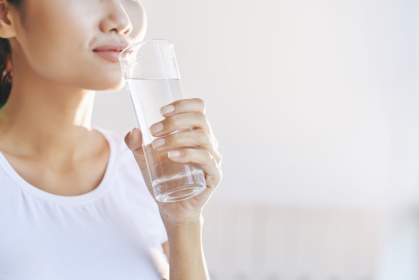 7 Manfaat Luar Biasa Yang Kamu Rasakan Jika Rutin Minum Air Hangat Saat Bangun Tidur Yuk Coba Semua Halaman Hype