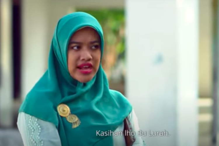 Viral Meme Dialog Bu Tejo 'Dadi Wong Ki Mbok Seng Solutif