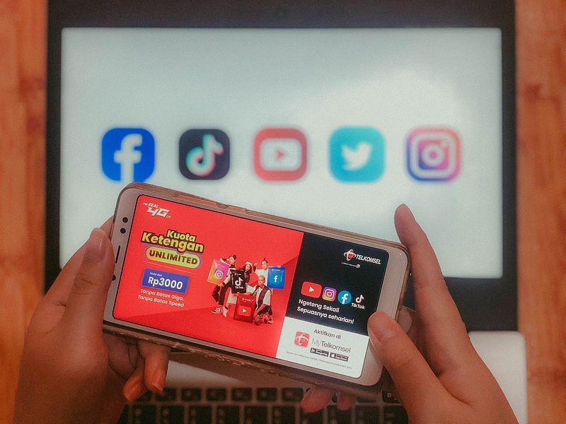 Ada Paket Kuota Unlimited Telkomsel Mulai Rp3 000 Sehari Untuk Akses Media Sosial Dan Streaming Video Nonstop Semua Halaman Nextren Grid Id Ada Paket Kuota Unlimited Telkomsel Mulai Rp3 000 Sehari Untuk Akses Media Sosial Dan Streaming Video Nonstop Semua Halaman Nextren Grid Id