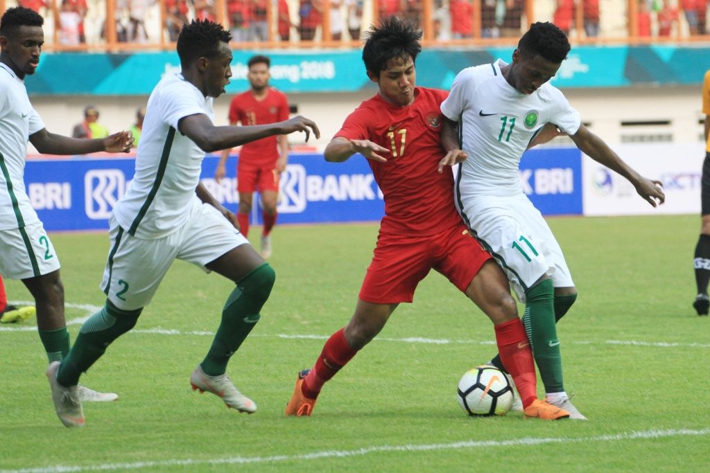 Pelatih Arab Saudi Resmi Dipecat Pasca Hasil Imbang 3-3 Kontra