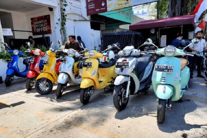 Belum Banyak Yang Tahu Ini Perbedaan Vespa Matic 3vie Dan I Get Motorplus