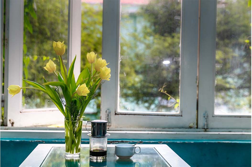 Selalu Membuka Jendela Rumah Tiap Pagi? Ternyata Kebiasaan Baik Ini