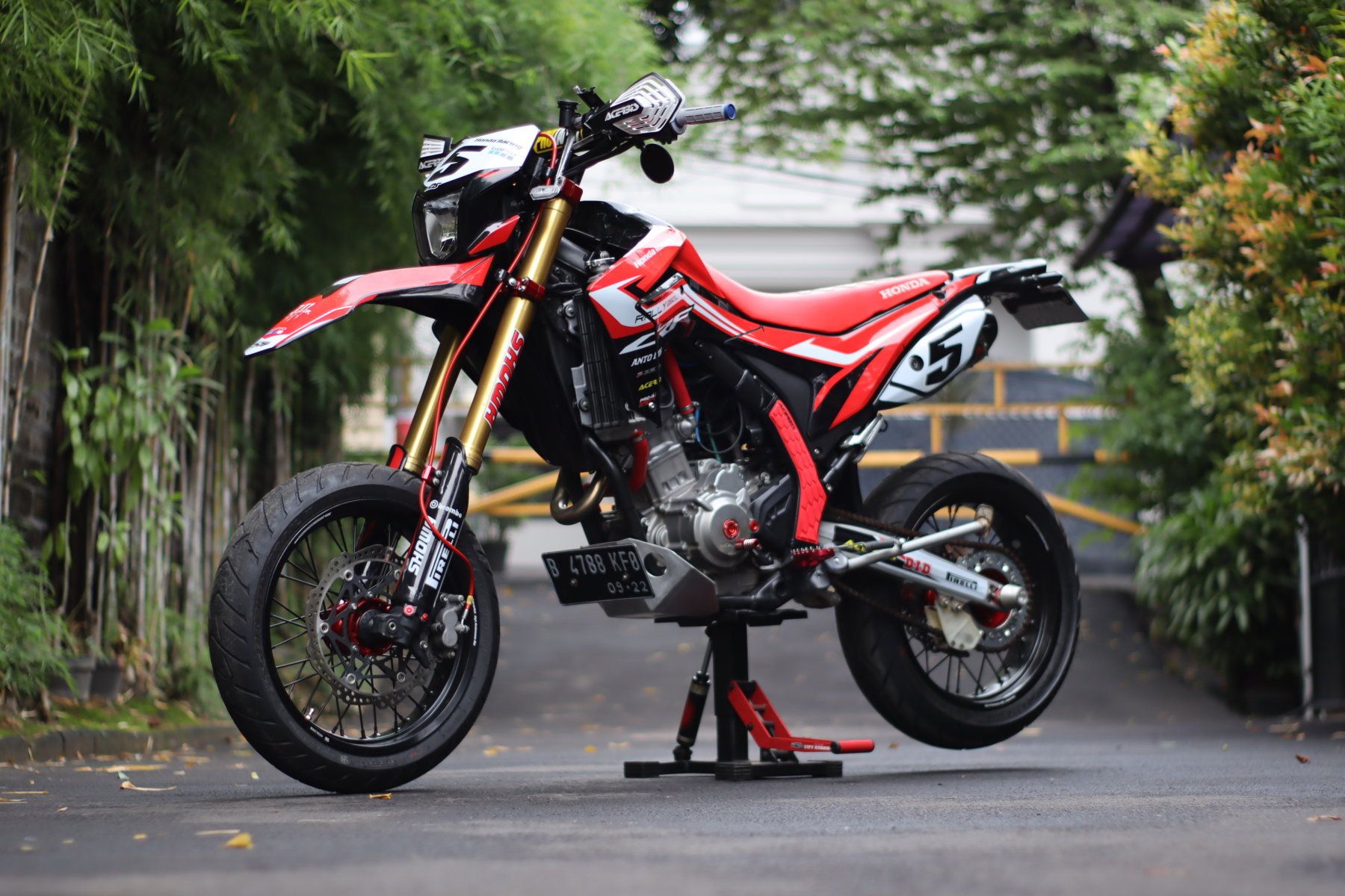 Modifikasi Honda CRF250 Rally