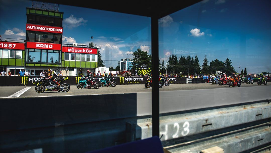 1 Sirkuit Motogp Keluar Dari Kalender 2021 Sirkuit Mandalika Jadi Pengganti Motorplus<script async src=