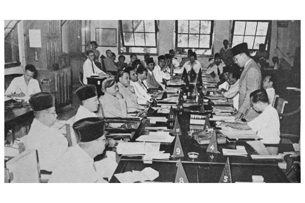 Sidang Kedua Bpupki Menghasilkan Undang Undang Dasar 1945 Ada 7 Orang Yang Merancangnya Semua Halaman Bobo