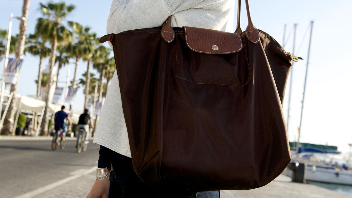 Ukuran top tas longchamp