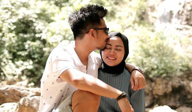 Sebelum Digugat Cerai Rachel Vennya Niko Al Hakim Sempat Berdoa Keluarganya Bisa Selalu Merayakan Ulang Tahun Sampai Tua Sebelum Digugat Cerai Rachel Vennya Niko Al Hakim Sempat Berdoa Keluarganya Bisa Selalu Merayakan Ulang Tahun Sampai Tua
