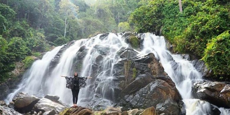 Air Terjun Curug Tujuh