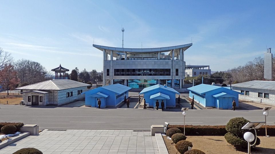 Demilitarized Zone (DMZ) Perbatasan Korea Utara dan Korea