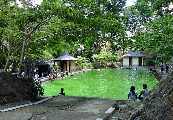 Umbul Pecinan Batu Seribu