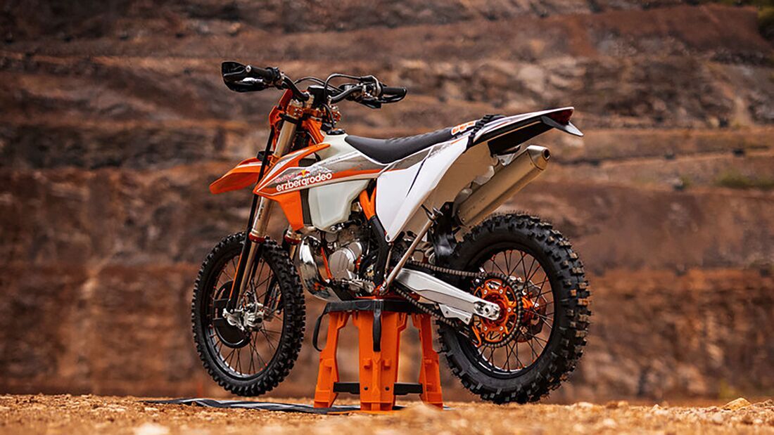 Wuih, KTM Rilis Motor Enduro 2-Tak 