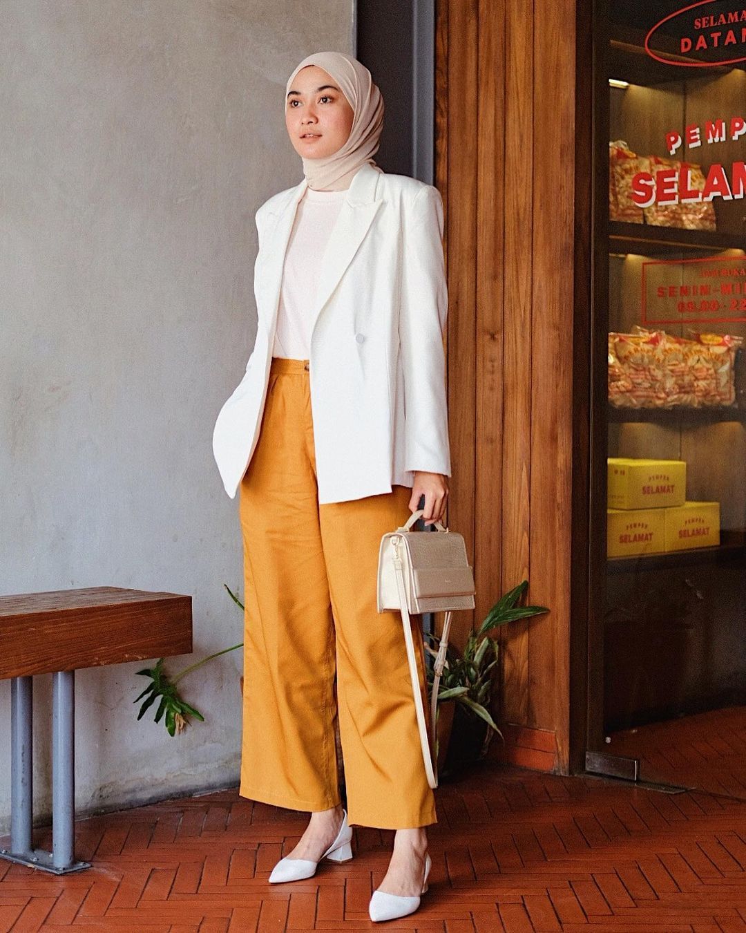 ootd blazer hijab