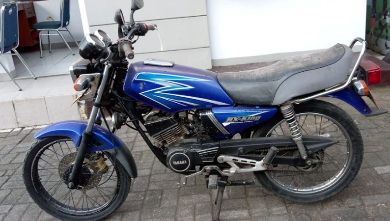 Ini Dia Motor Legendaris Yamaha Rx King Dilelang Cuma Rp 1 5 Juta Buruan Daftar Motorplus