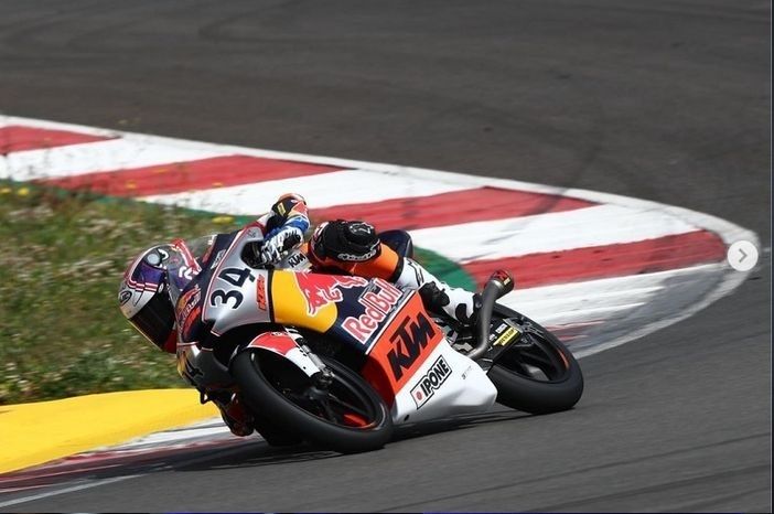 Jadwal Red Bull Rookies Cup Aragon Pembalap Indonesia Mario Aji Siap Gaspol Motorplus