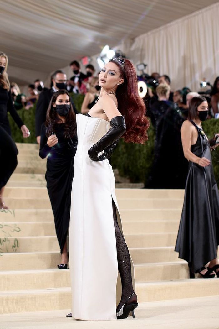 Gigi Hadid di Met Gala 2021
