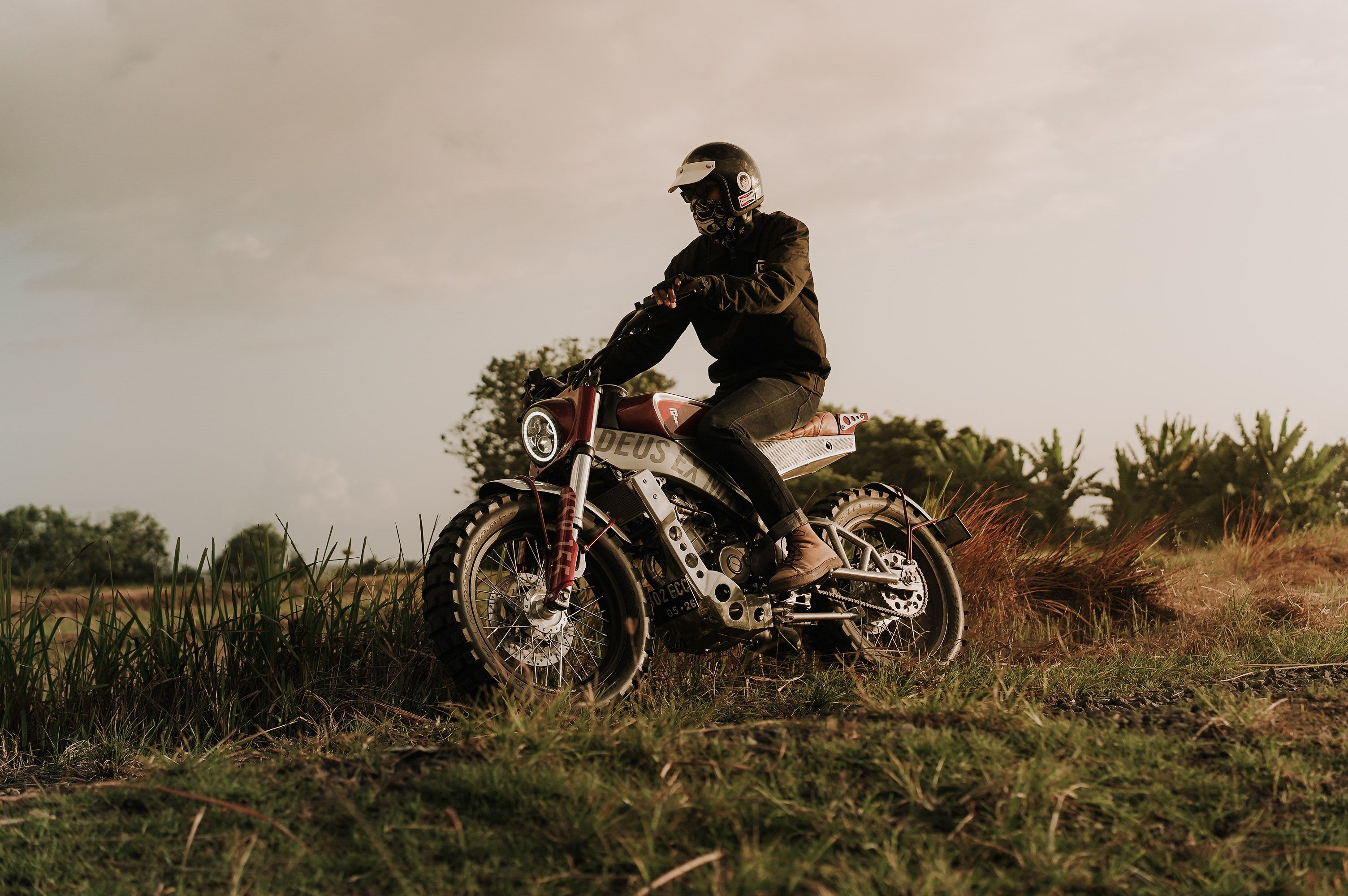Street Tracker Deus