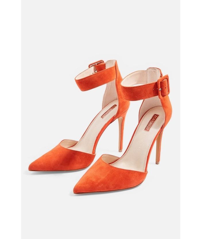 Ingin Pakai Heels Tapi Kaki Lebar 