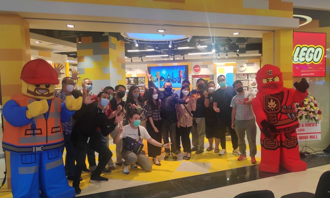 lego certified store