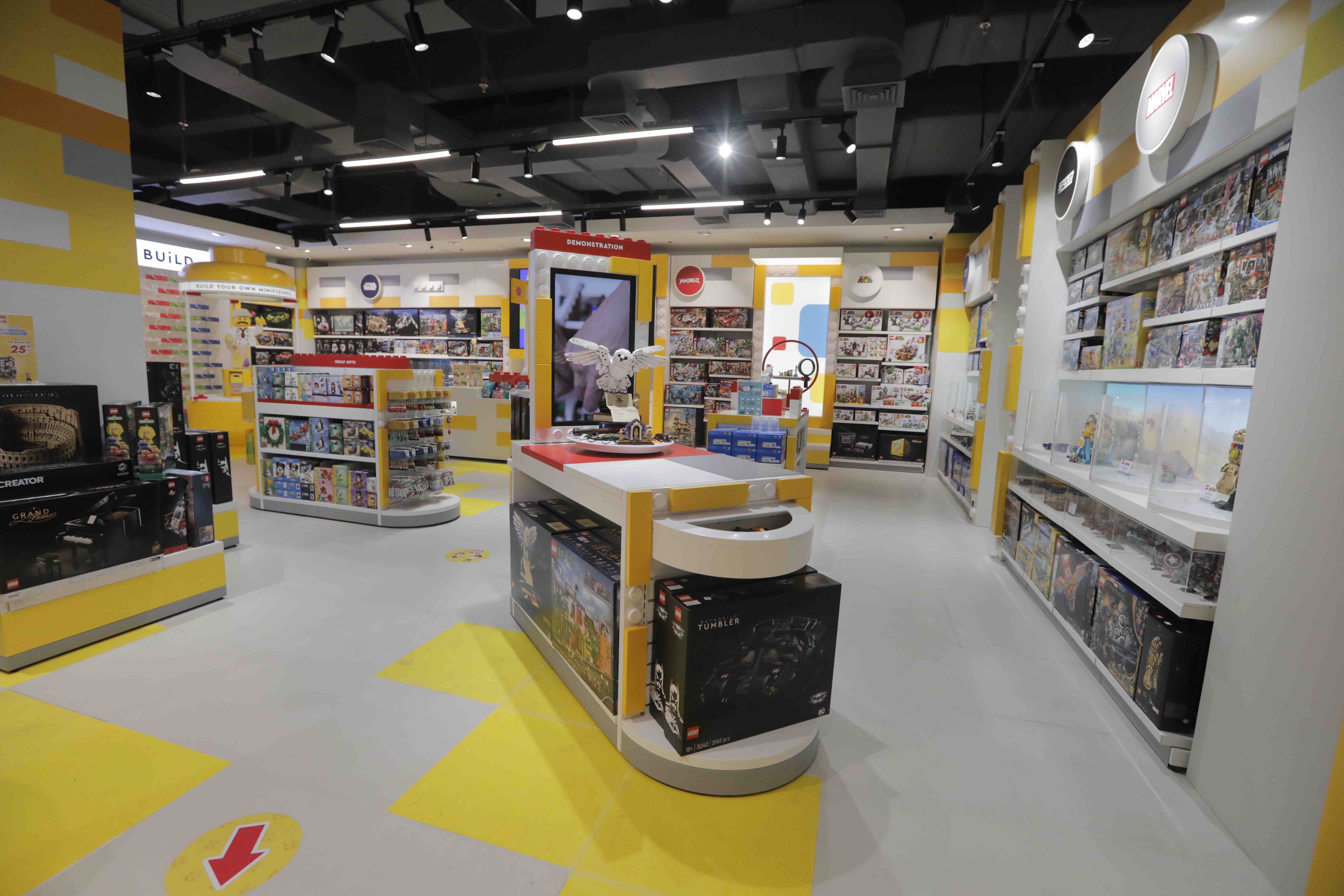 5 Hal Yang Bikin Lo Wajib Datang Ke Lego Certified Store Di Pondok Indah Mall 3 Semua Halaman Hai