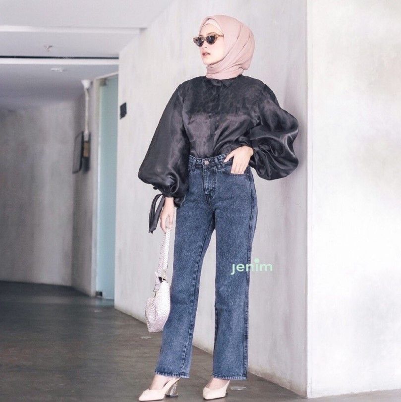 Rekomendasi 3 Brand Celana Jeans Lokal 