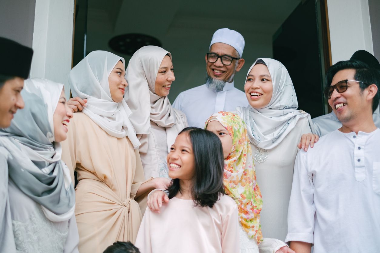 Kapan Hari Kakak perayaan keluarga bersama saudara kandung