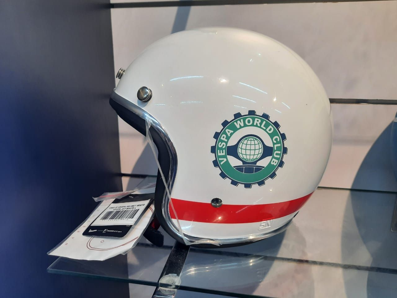 Helm Spesial Vespa World Days 2022, Bakal Jadi Collector Item - Motorplus