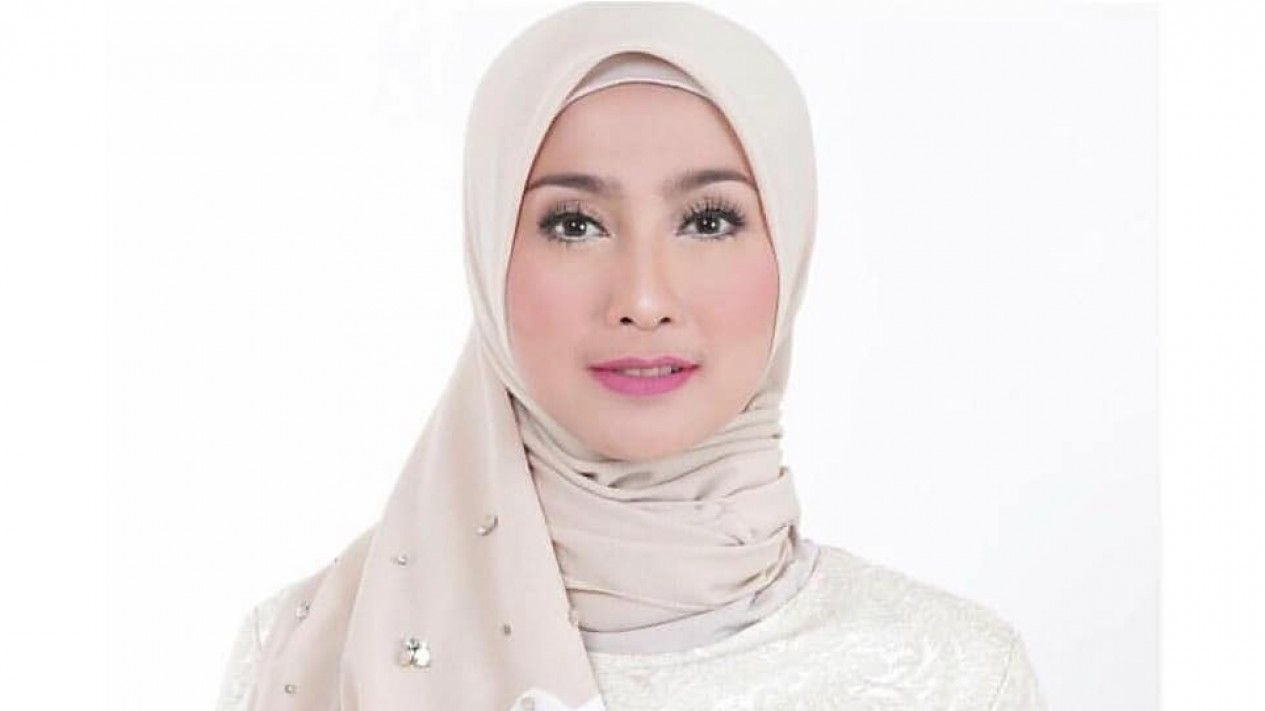 Innalillahi, Desy Ratnasari Kembali Sakit? Mantan Irwan Mussry Kepergok
